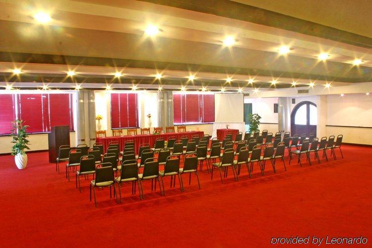 Hotel Montejo Palace 3*